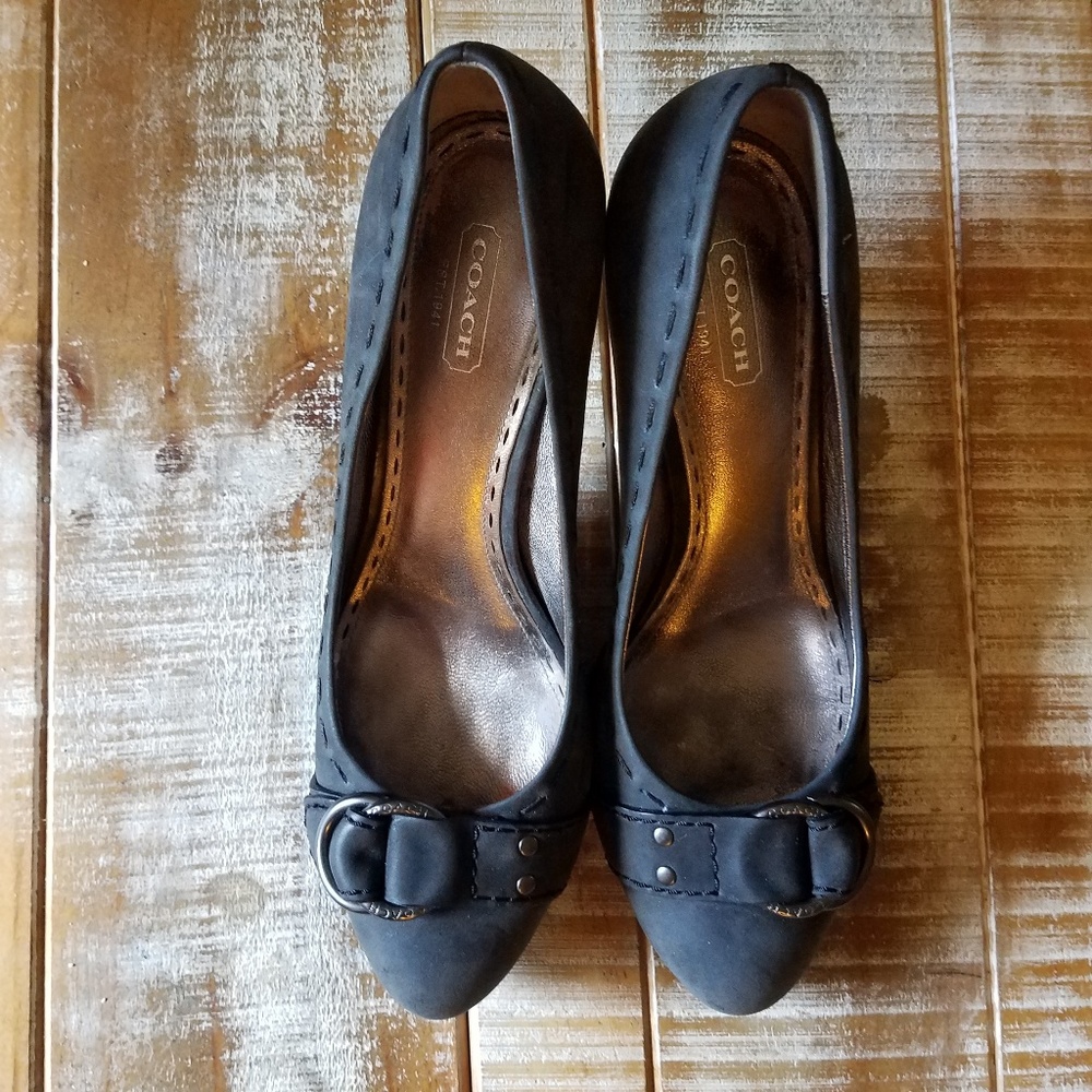 Coach Dinah Pumps Size 9